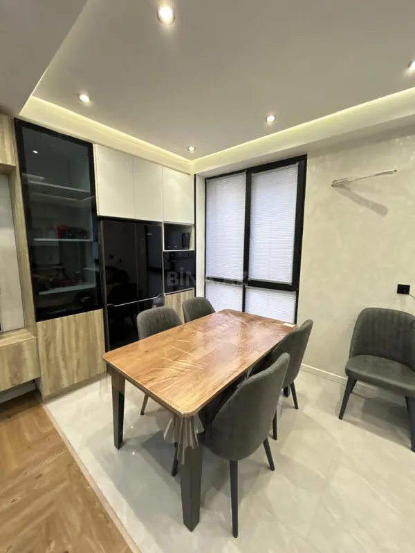 Kirayə verilir 3 otaqlı mənzil 100 m²