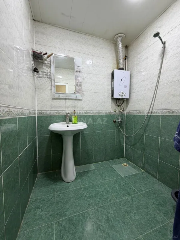 Satılır 2 otaqlı mənzil 60 m²