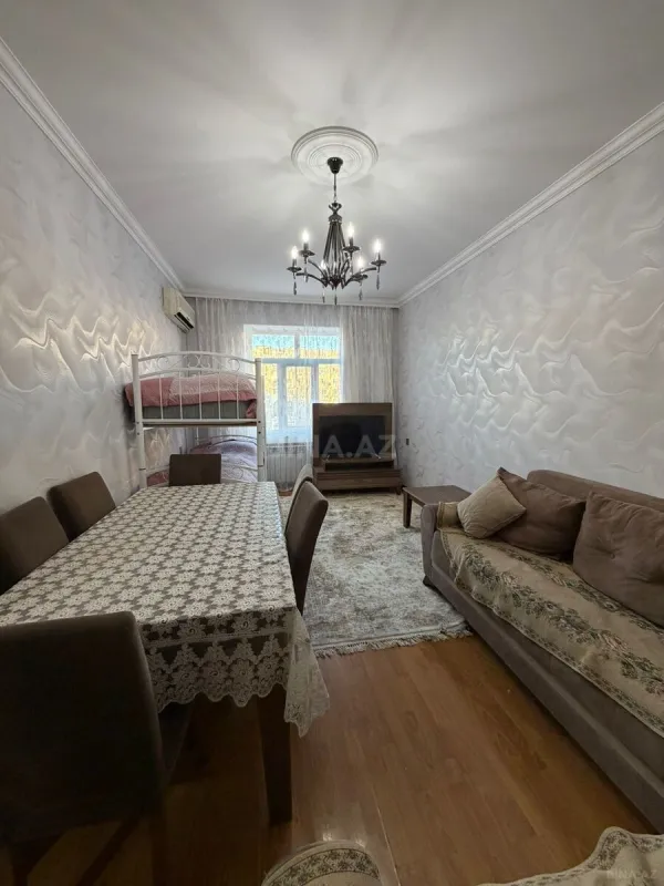 Satılır 2 otaqlı mənzil 60 m²