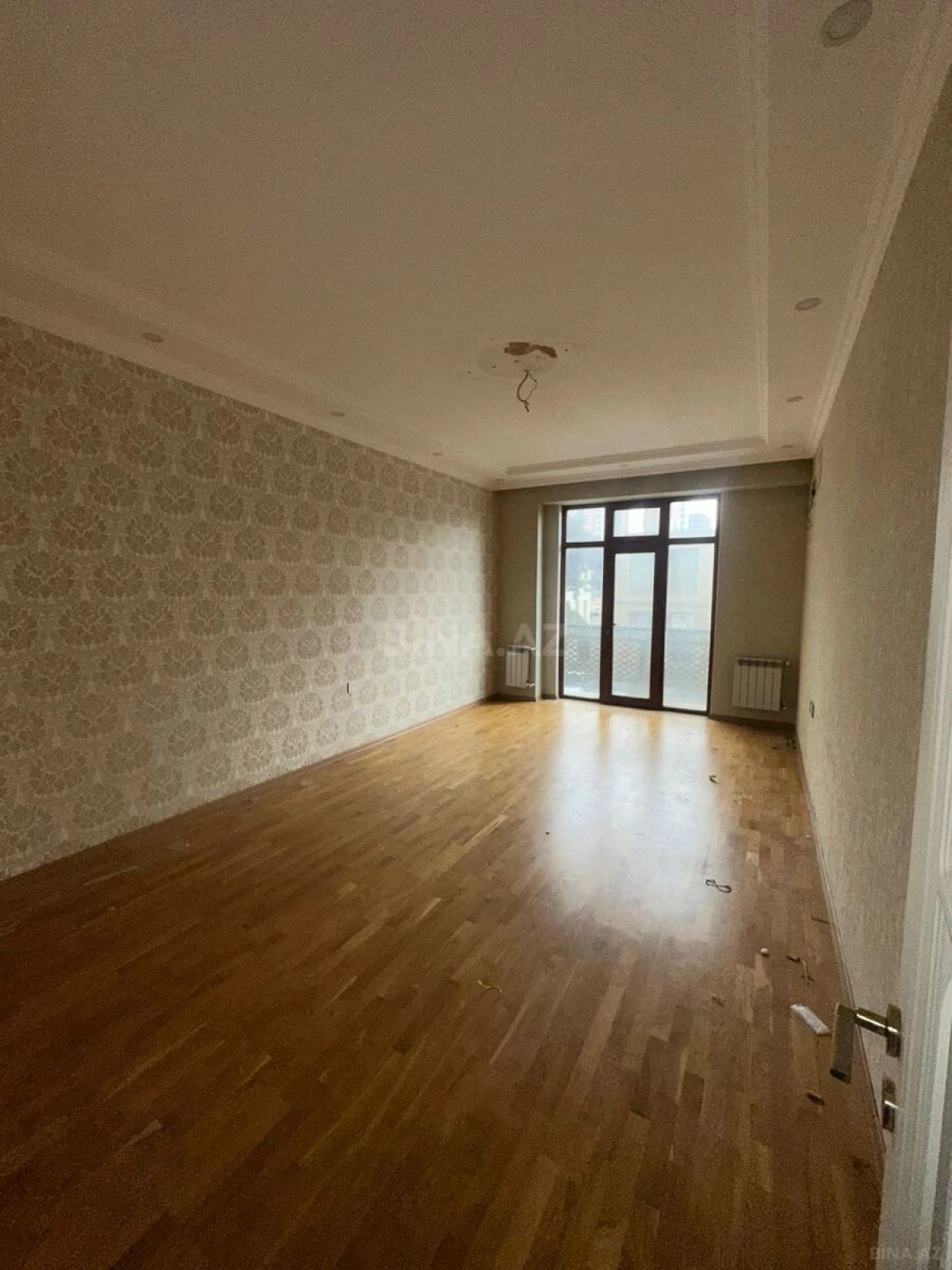 Satılır 3 otaqlı mənzil 90 m²