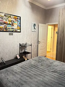 Satılır 2 otaqlı mənzil 68 m²