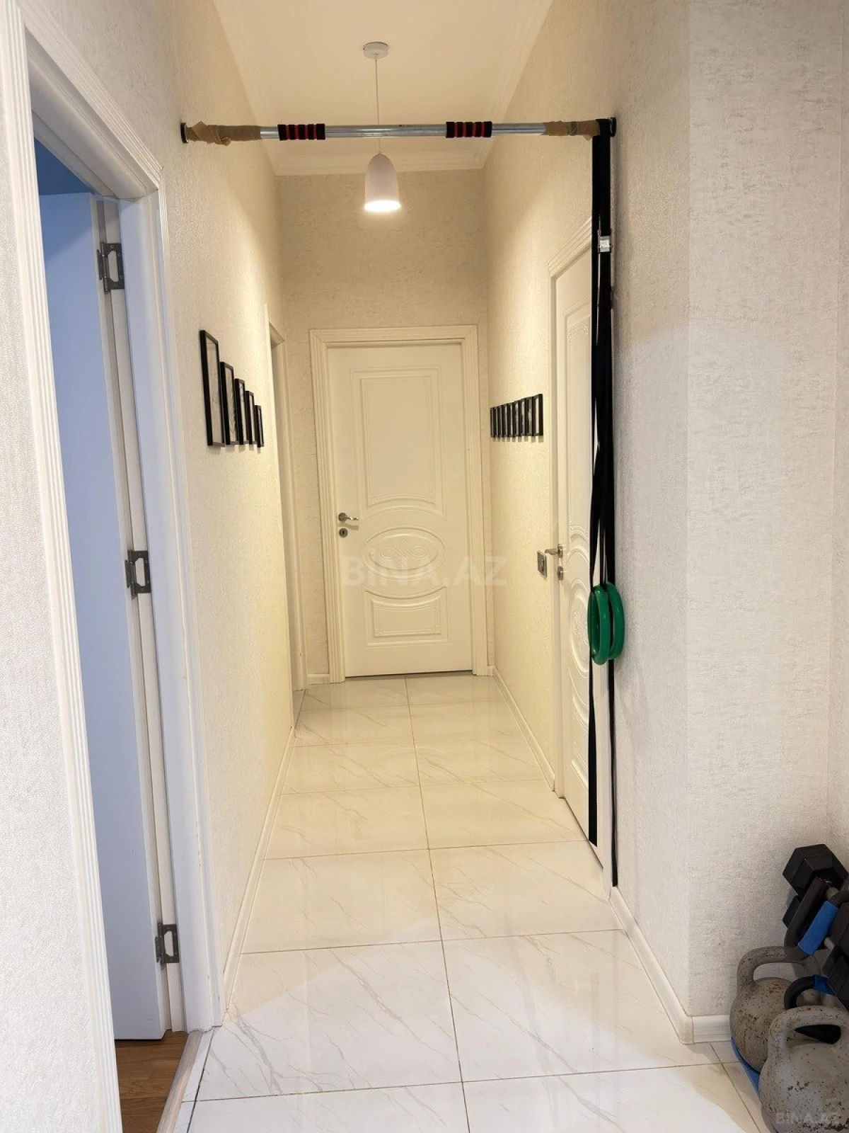 Satılır 2 otaqlı mənzil 68 m²