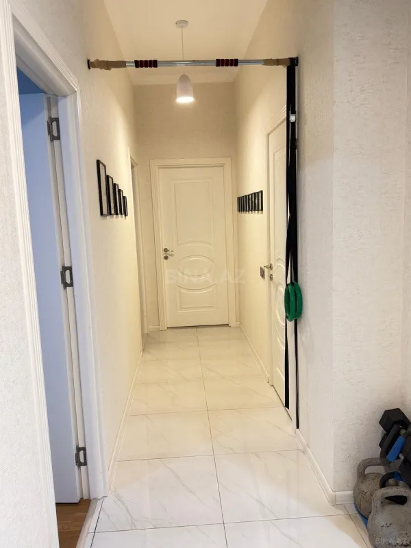 Satılır 2 otaqlı mənzil 68 m²