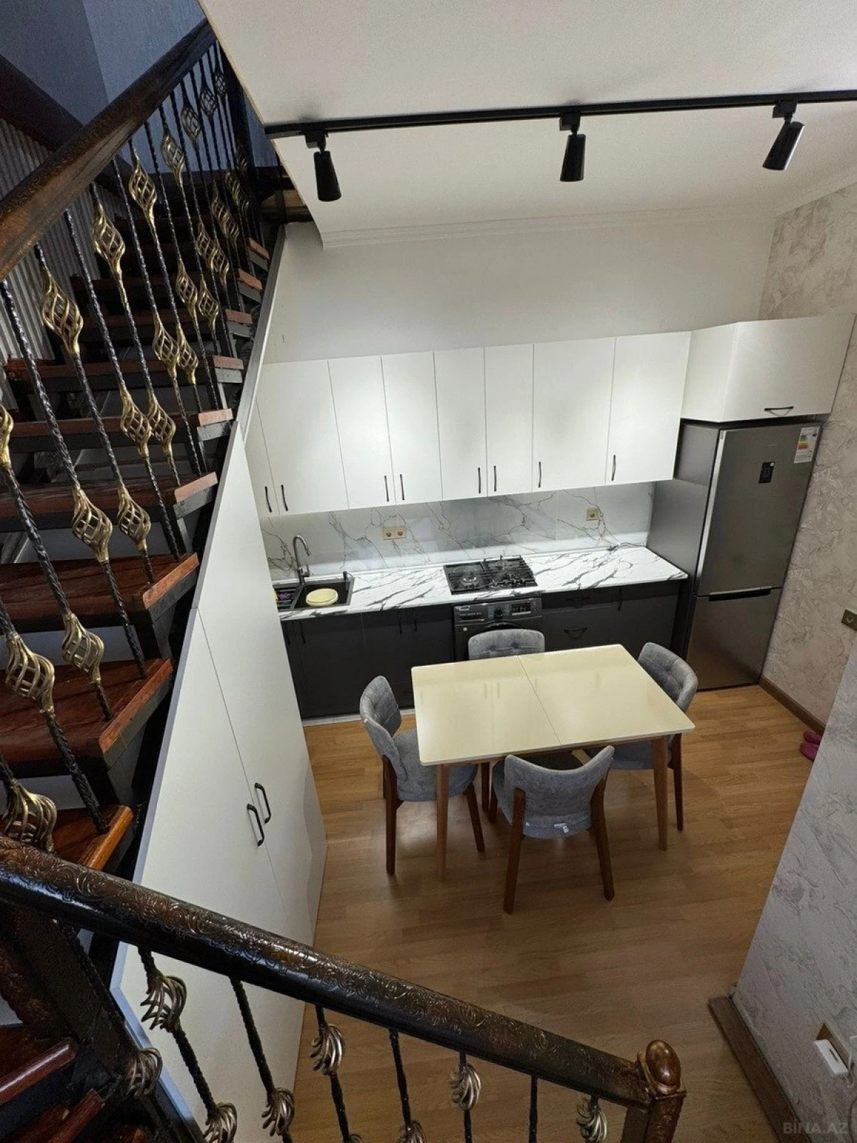 Satılır 2 otaqlı mənzil 38 m²