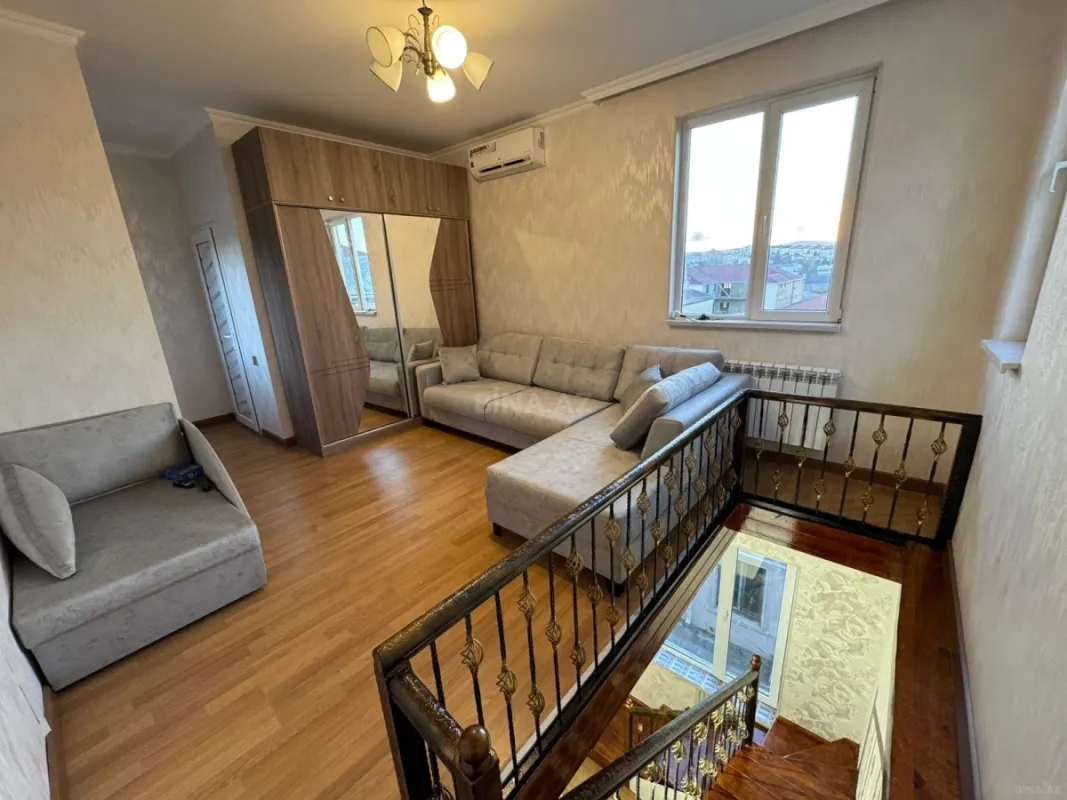 Satılır 2 otaqlı mənzil 38 m²