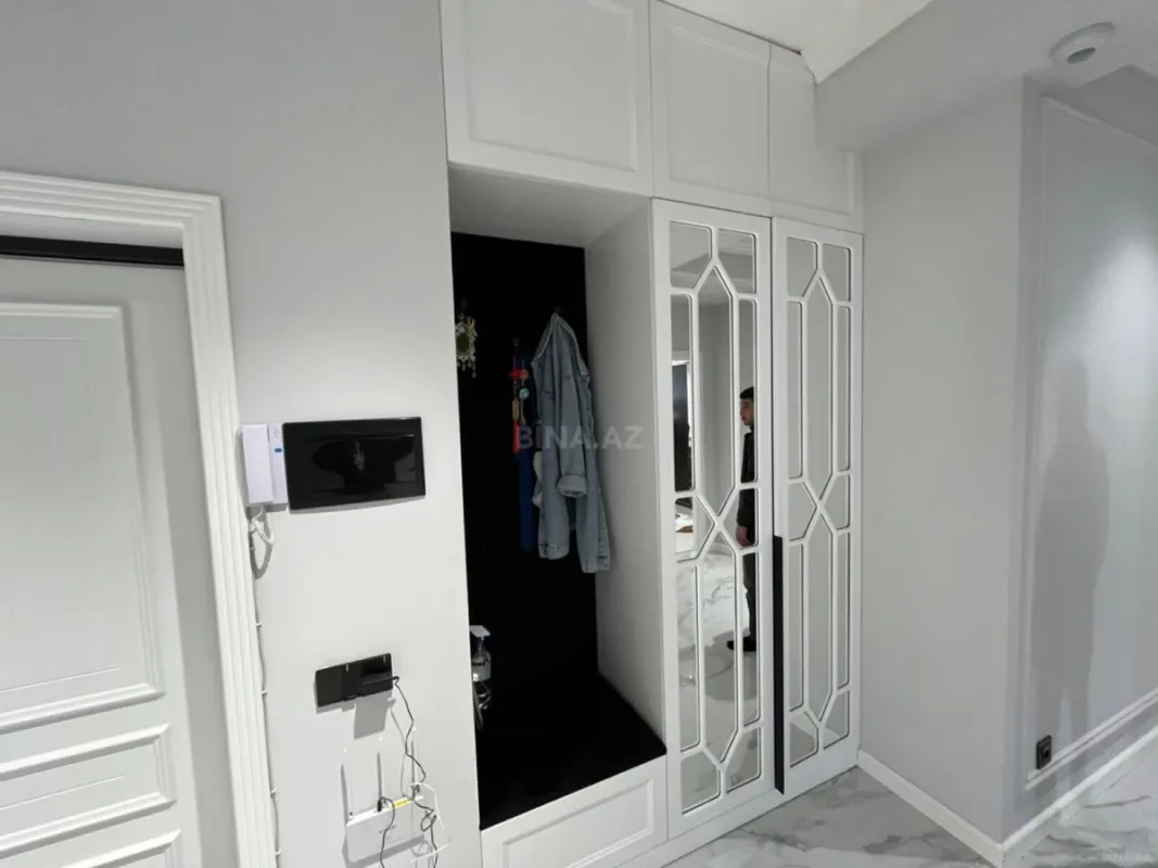 Kirayə verilir 3 otaqlı mənzil 120 m²