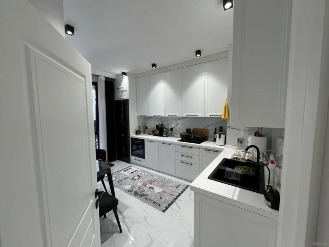 Kirayə verilir 3 otaqlı mənzil 120 m²