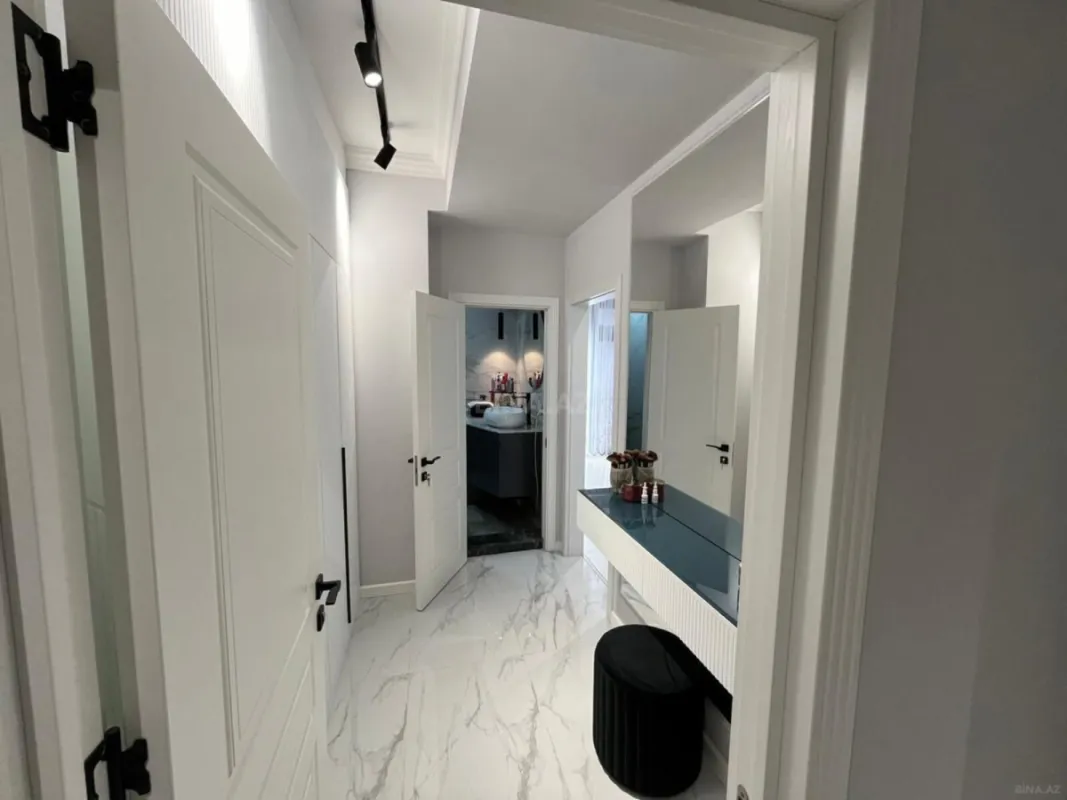 Kirayə verilir 3 otaqlı mənzil 120 m²