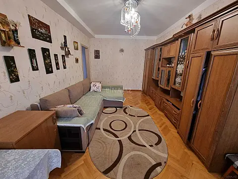 Satılır 2 otaqlı mənzil 58 m²