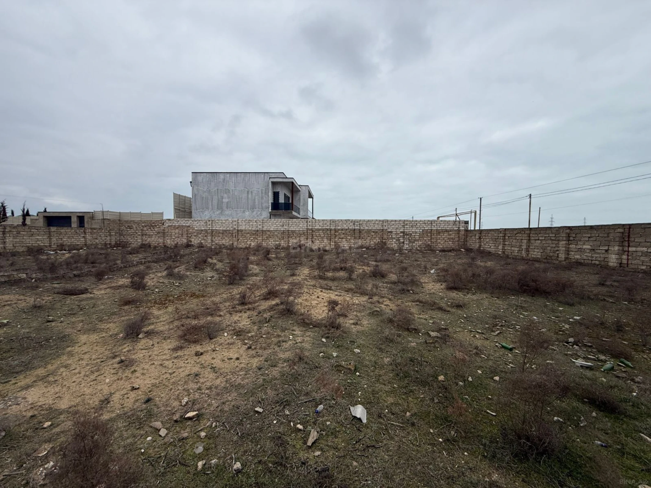 Satılır torpaq sahəsi 12 m²