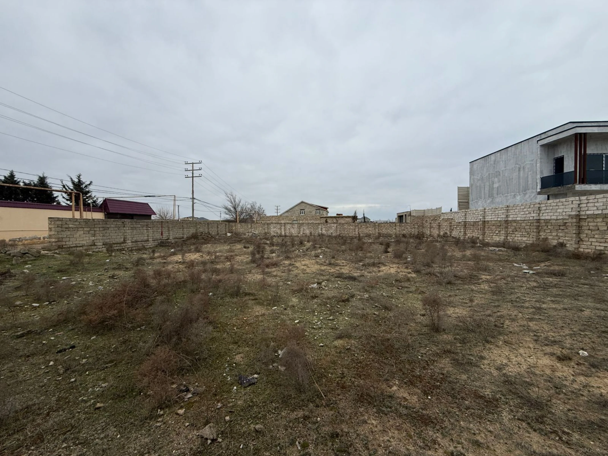 Satılır torpaq sahəsi 12 m²