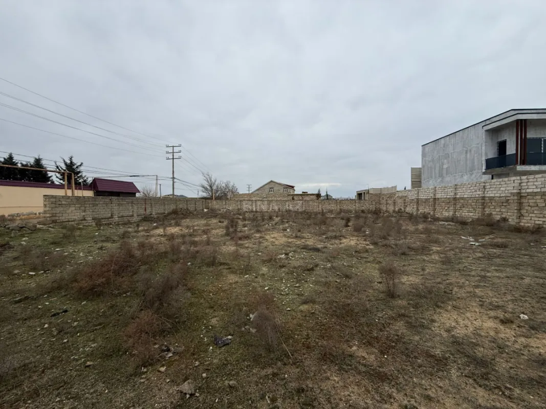 Satılır torpaq sahəsi 12 m²