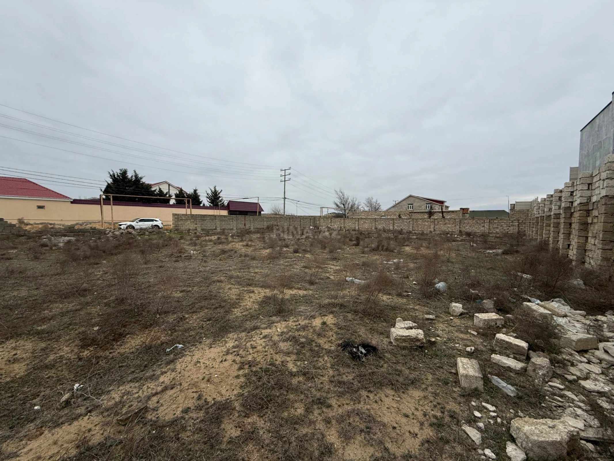 Satılır torpaq sahəsi 12 m²