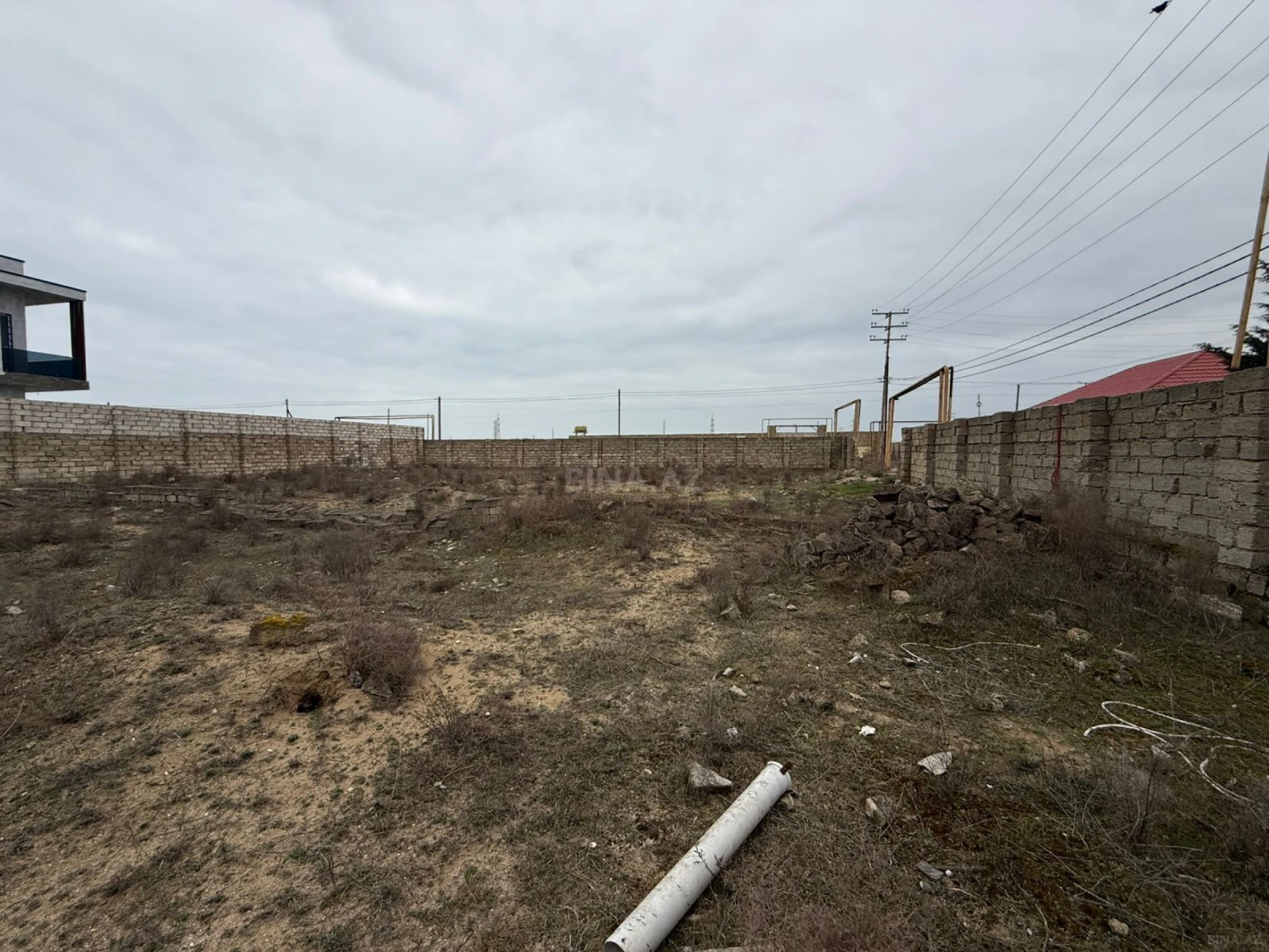 Satılır torpaq sahəsi 12 m²