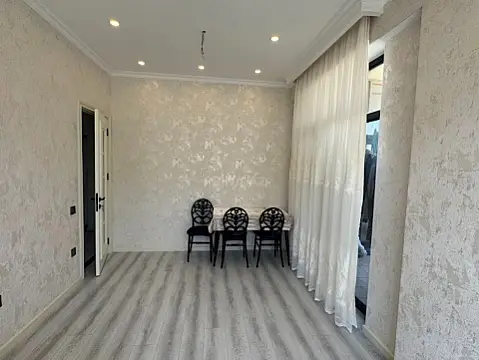 Kirayə verilir 3 otaqlı mənzil 95 m²