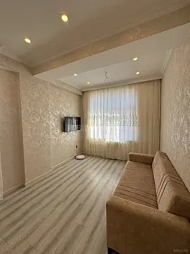 Kirayə verilir 3 otaqlı mənzil 95 m²