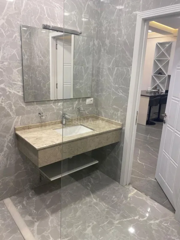 Kirayə verilir 2 otaqlı mənzil 63 m²