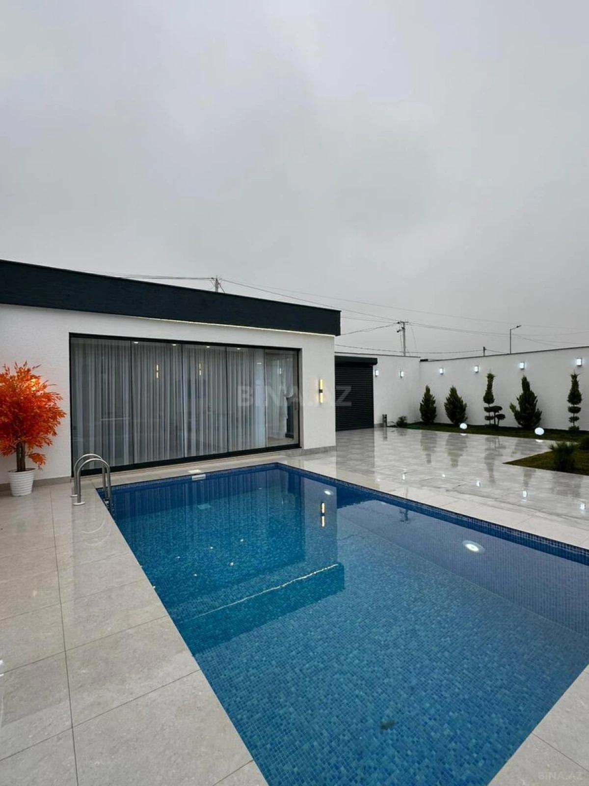 Satılır 4 otaqlı həyət evi 180 m²