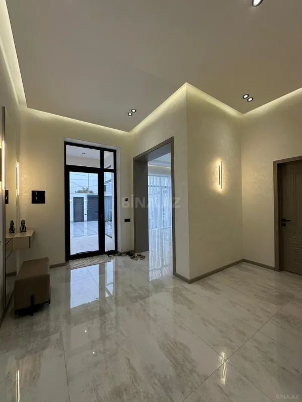 Satılır 4 otaqlı həyət evi 180 m²