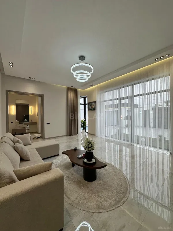 Satılır 4 otaqlı həyət evi 180 m²