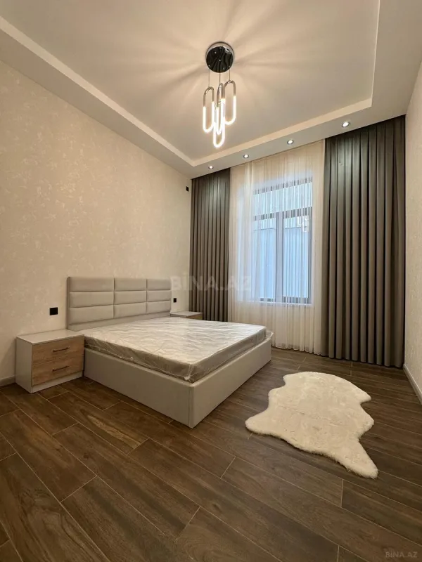 Satılır 4 otaqlı həyət evi 180 m²