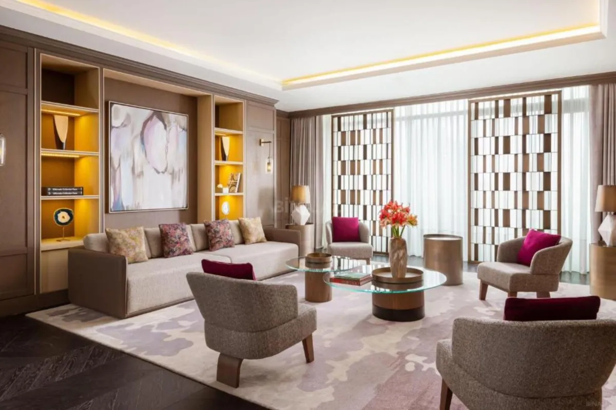 Satılır 4 otaqlı mənzil 226 m²