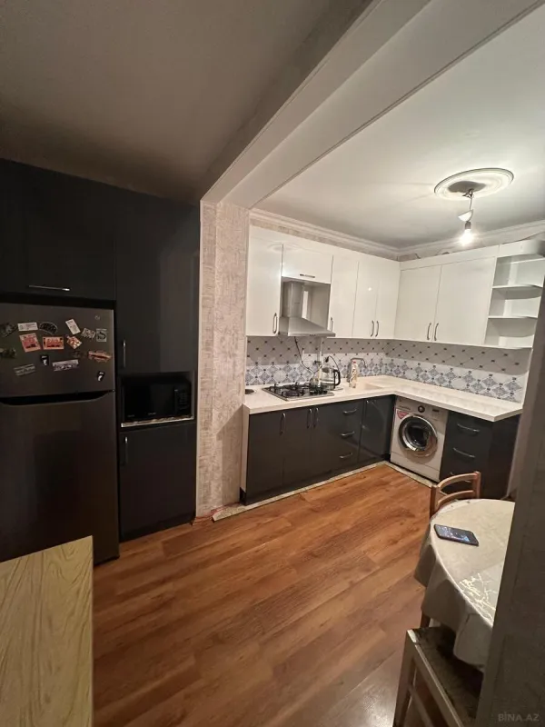 Satılır 2 otaqlı mənzil 60 m²