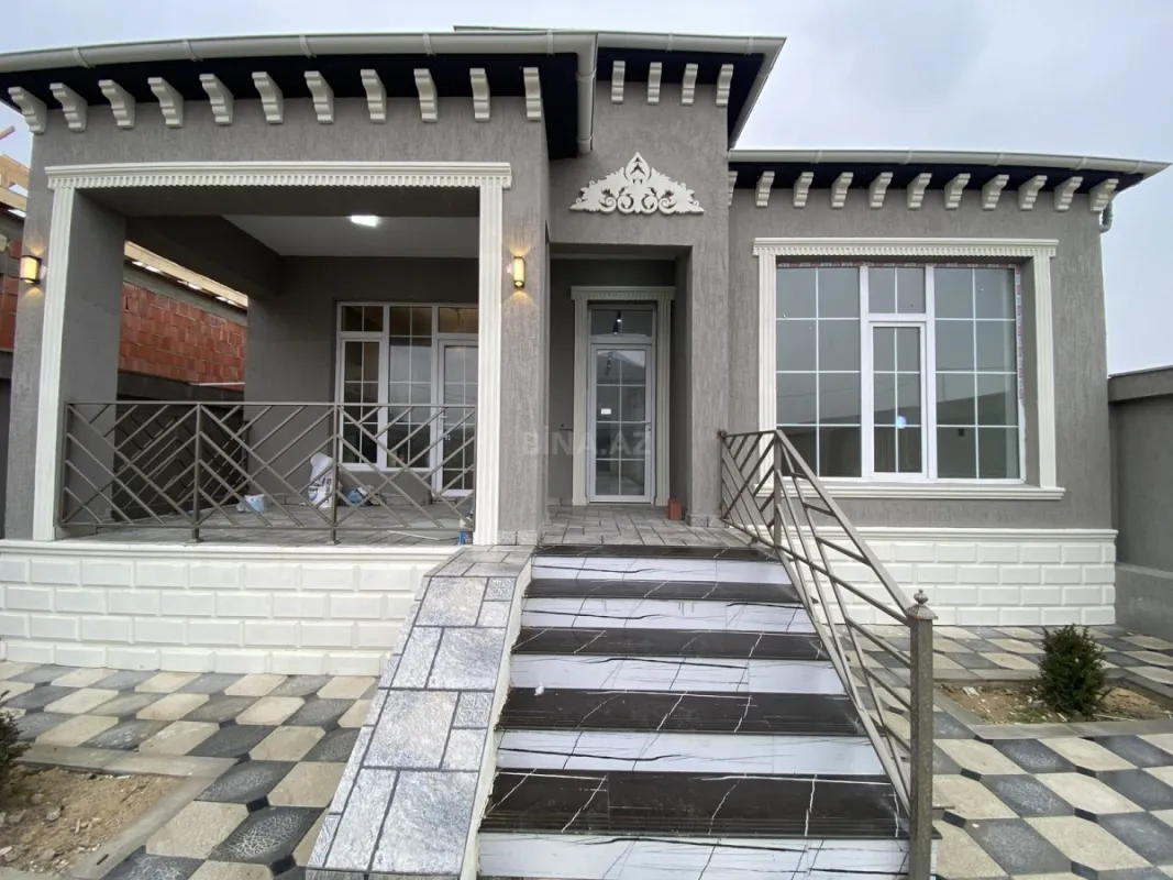 Satılır 4 otaqlı həyət evi 120 m²