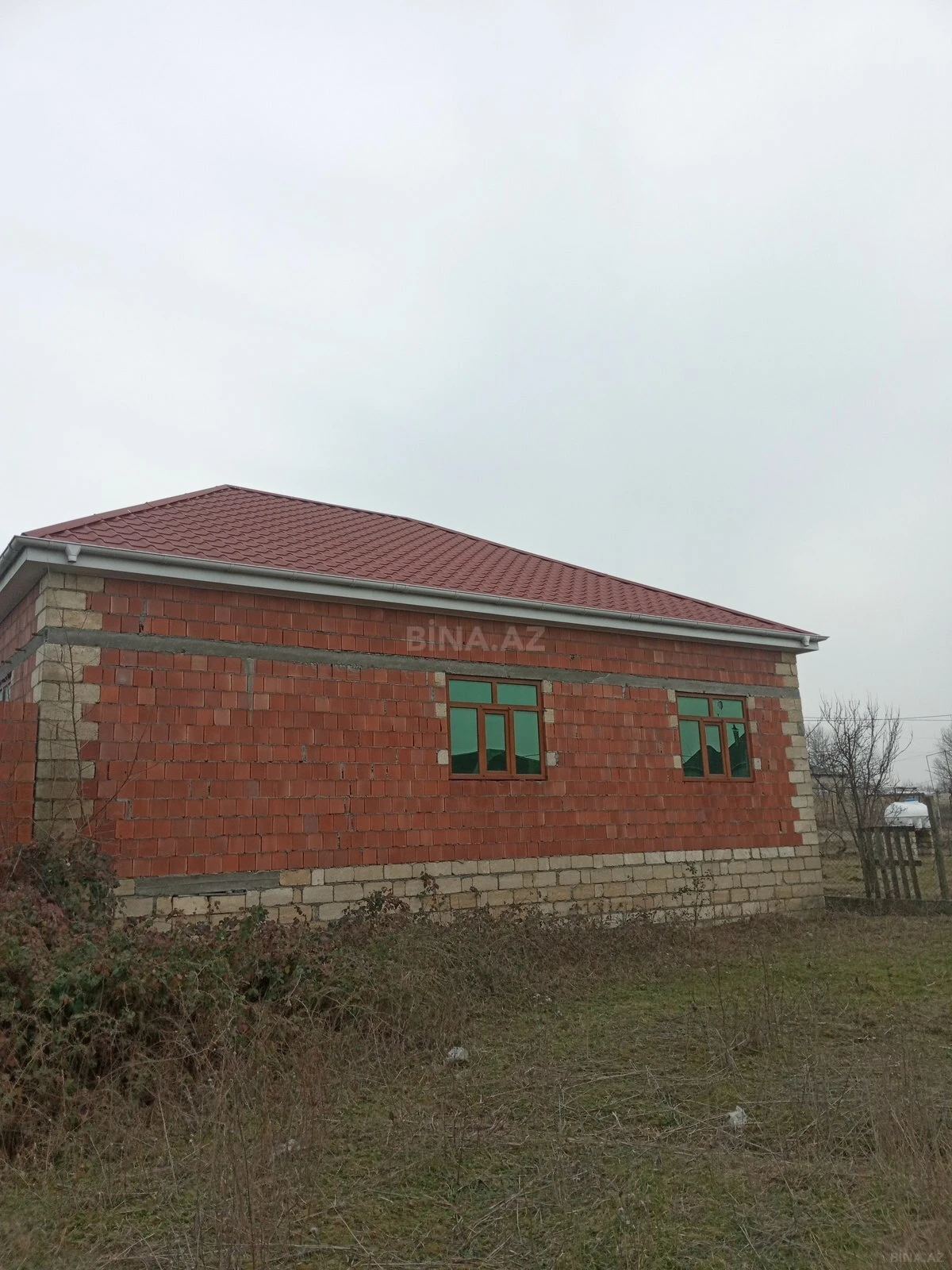 Satılır 5 otaqlı həyət evi 150 m²