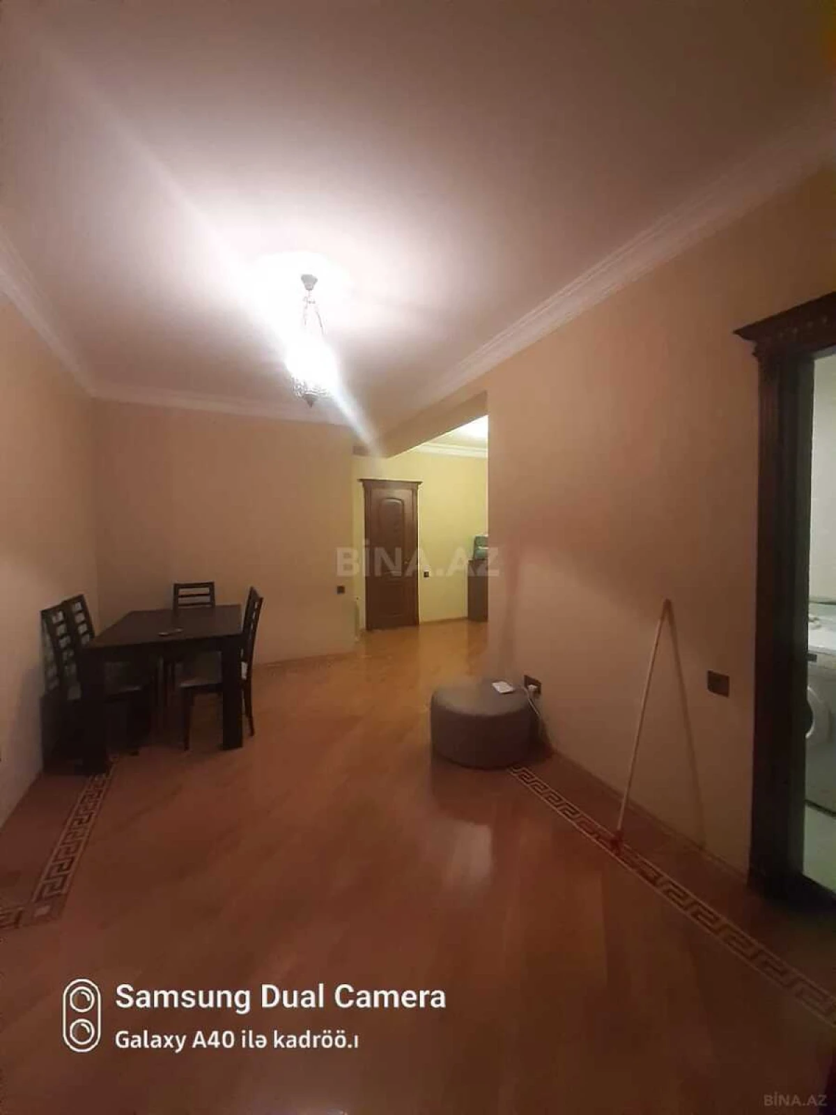 Kirayə verilir 3 otaqlı mənzil 145 m²