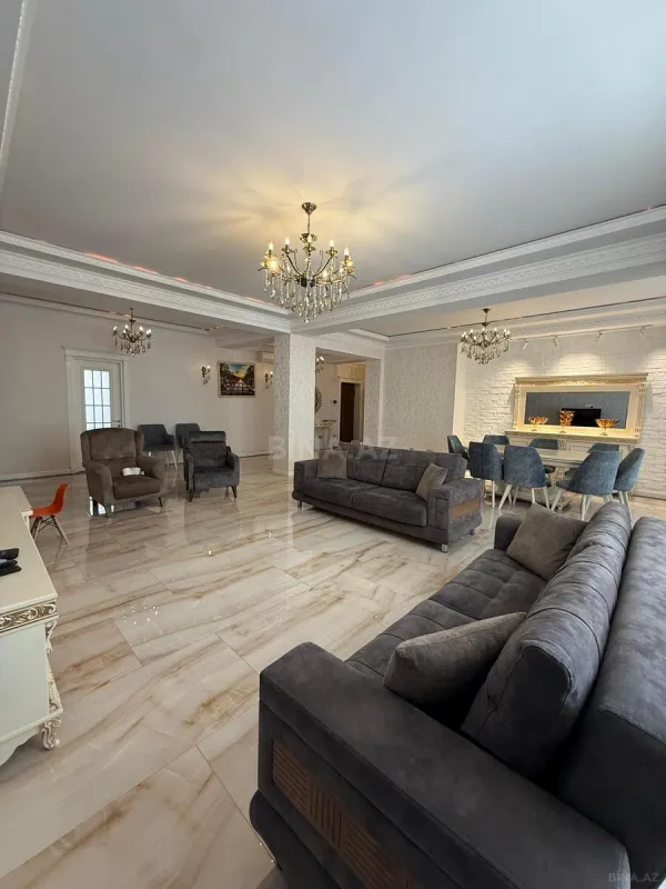 Kirayə verilir 4 otaqlı mənzil 210 m²