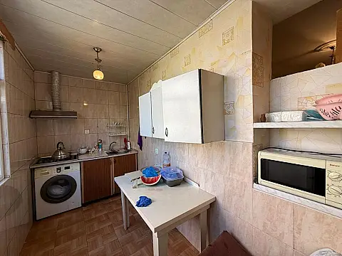 Kirayə verilir 4 otaqlı mənzil 75 m²