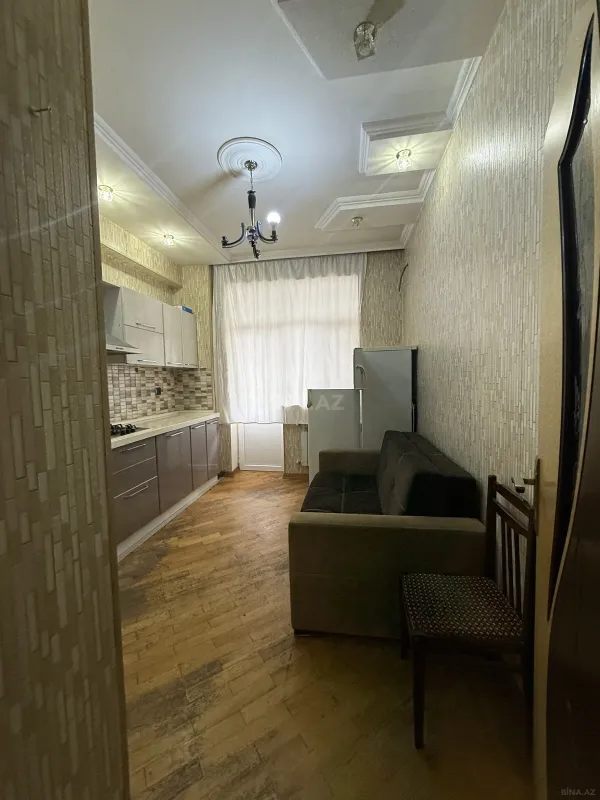 Kirayə verilir 2 otaqlı mənzil 75 m²