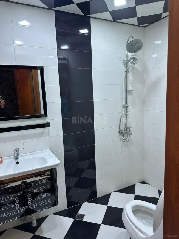 Kirayə verilir 2 otaqlı mənzil 82 m²