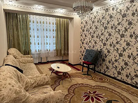 Kirayə verilir 2 otaqlı mənzil 82 m²