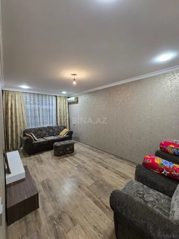 Satılır 2 otaqlı mənzil 65 m²