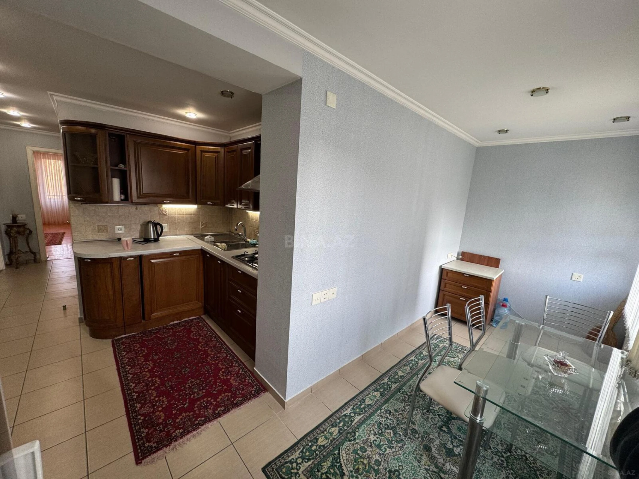 Kirayə verilir 3 otaqlı mənzil 90 m²