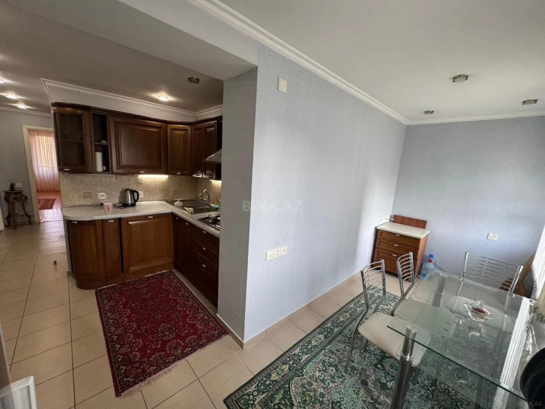 Kirayə verilir 3 otaqlı mənzil 90 m²