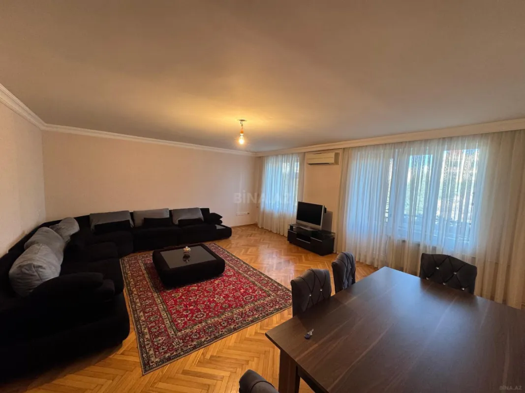Kirayə verilir 3 otaqlı mənzil 90 m²