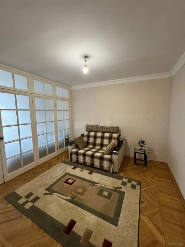 Kirayə verilir 3 otaqlı mənzil 90 m²