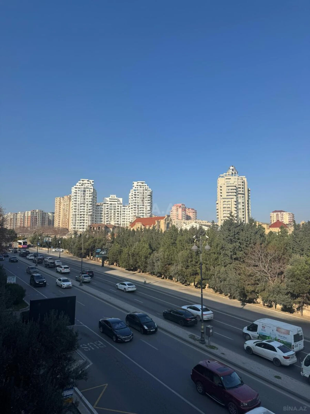 Kirayə verilir 3 otaqlı mənzil 90 m²