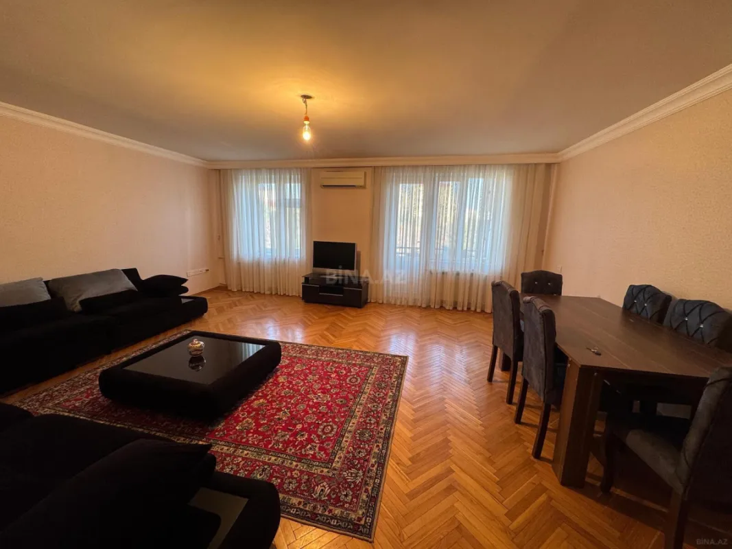 Kirayə verilir 3 otaqlı mənzil 90 m²