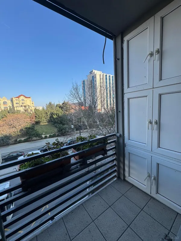 Kirayə verilir 3 otaqlı mənzil 90 m²