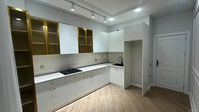 Satılır 2 otaqlı mənzil 85 m²