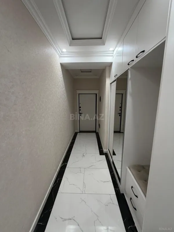 Satılır 2 otaqlı mənzil 88 m²