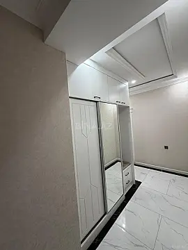 Satılır 2 otaqlı mənzil 88 m²