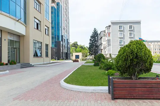 Kirayə verilir 4 otaqlı mənzil 210 m² — Bakı, Nizami 4 otaq 210.00 m²