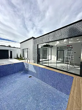 Satılır 4 otaqlı həyət evi 150 m²