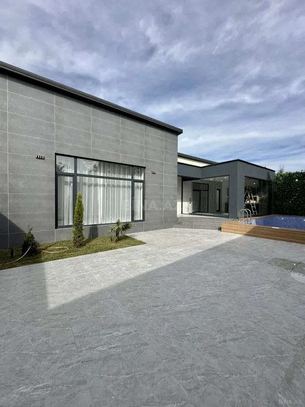 Satılır 4 otaqlı həyət evi 150 m²