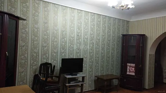 Kirayə verilir 2 otaqlı mənzil 70 m² — Bakı, Nizami 2 otaq 70.00 m²